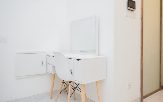 Comfy And Cozy Stay Studio Room At Sky House Bsd Apartment – Guest Rooms – Legok