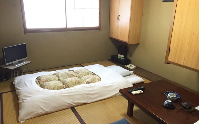 Kasuga Ryokan
