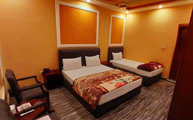 Safari hotel