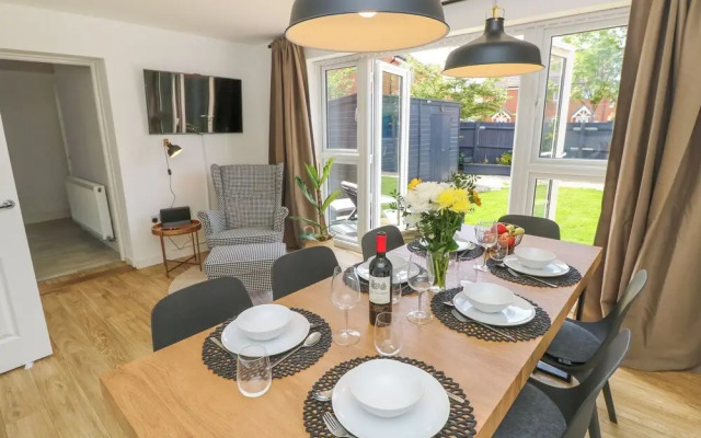 25 St. Benedict Road