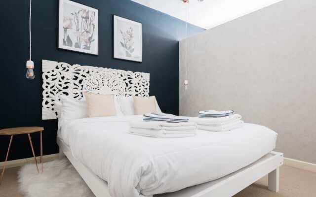 The Paddington Studio - Cool & Stylish 1BDR Mews in Paddington