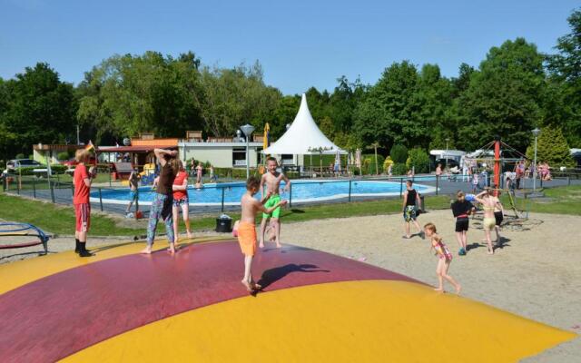 Vakantiepark 't Urkerbos - Kabouterhuisje