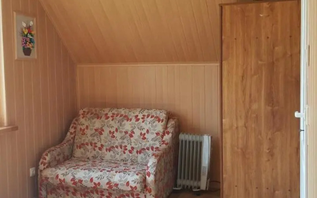 Petronių sodyba