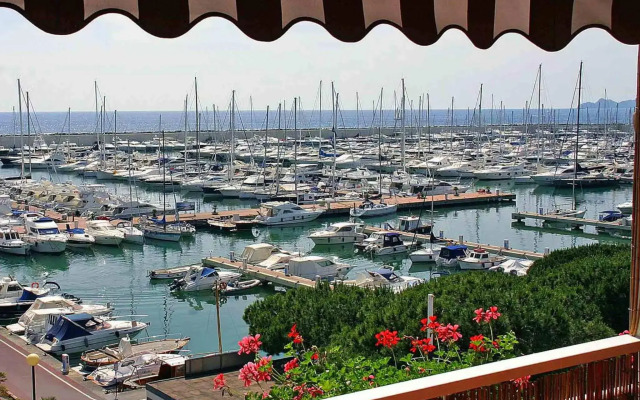 Hotel Ancora Riviera