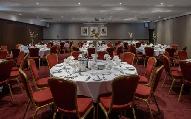 M40 J15 Warwick Hotel
