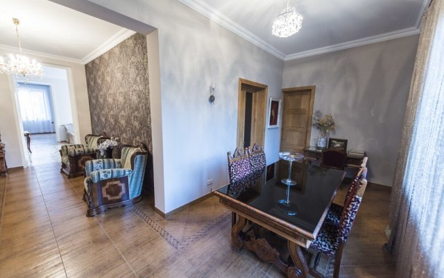 Guest House Oniashvili 33