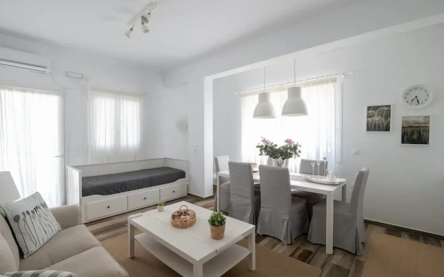 Seafront Pouletis Family Enchanting Gem With Pool