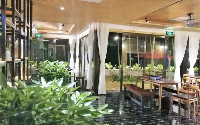 Artistic Conception Yard