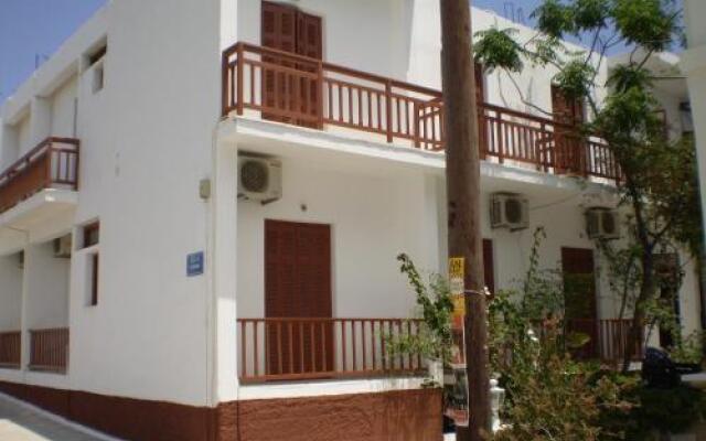 Hotel Maroulis