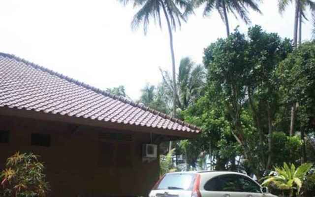 Villa Roca Layung