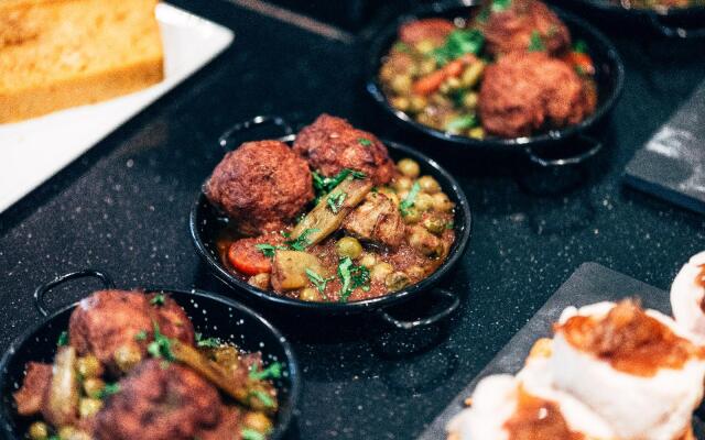 AZZ Valencia Congress Hotel & Spa