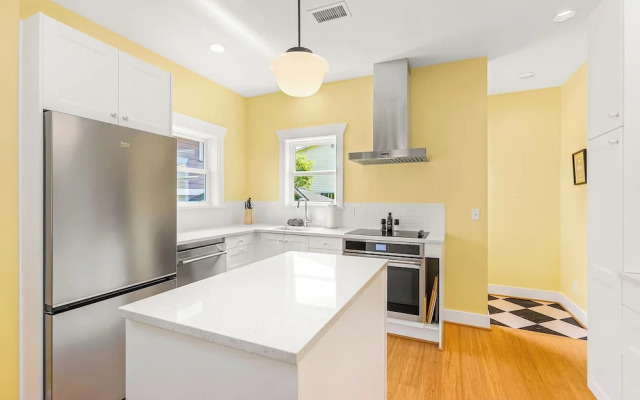Phinney's Newest Family House with BBQ