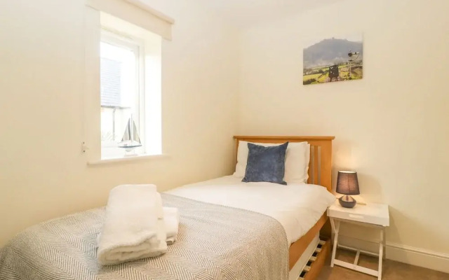 9 Malthouse Court