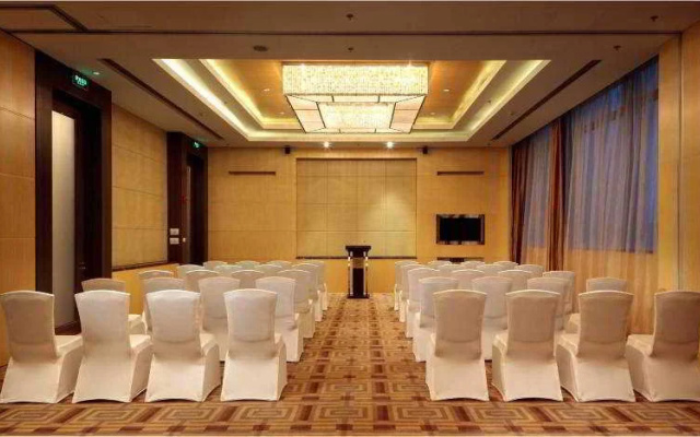 Courtyard Suzhou – Business – Suzhou
