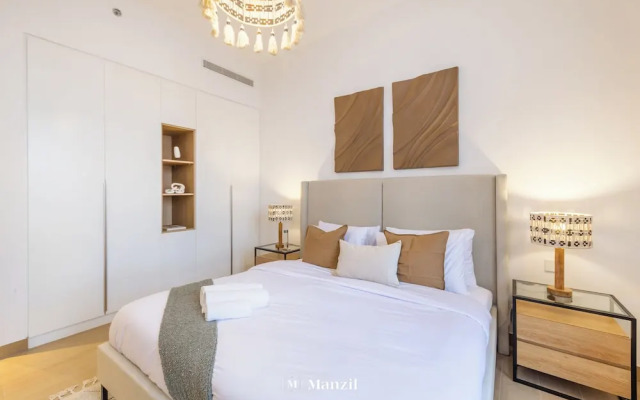 Manzil - 1BR | Near La Mer Beach | Pool & Sea View