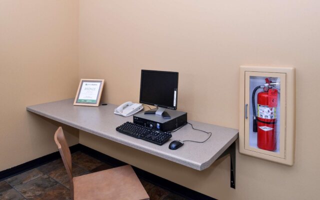 Americas Best Value Inn - Campus View