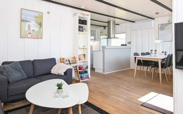 4 Person Holiday Home in Hemmet-by Traum