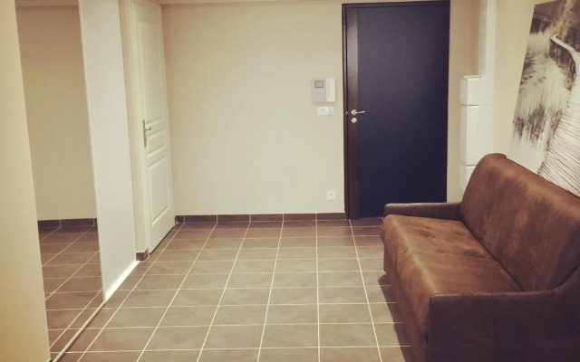 Villa Serafina Apartments