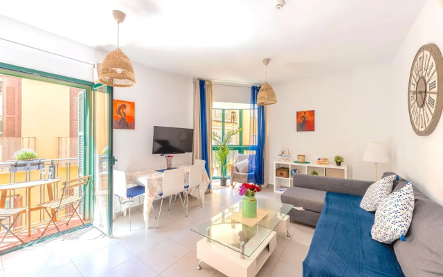 Skysea Holidays City Center Suites