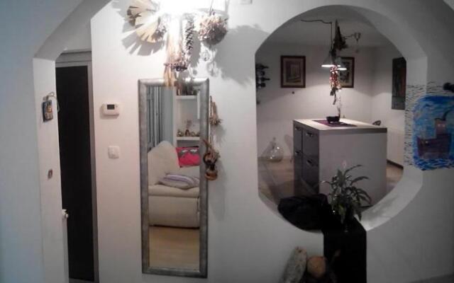 Guest House More