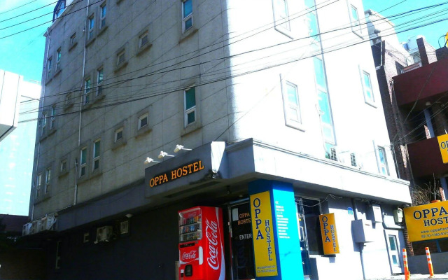 OPPA Hostel Sinchon-Hongdae