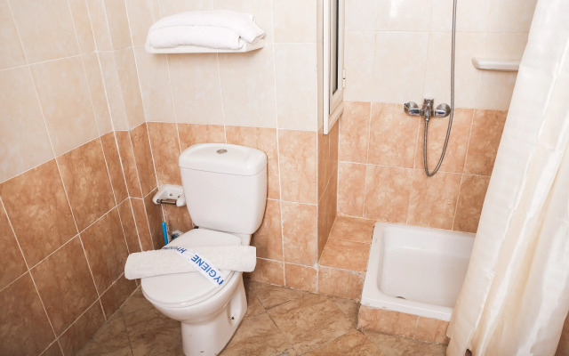 Redcon Suites