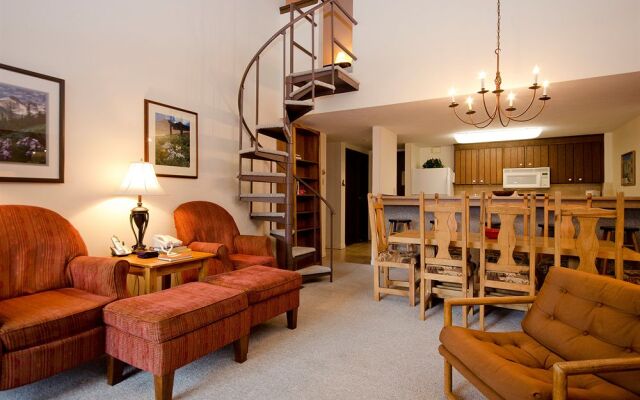 Gondola Square Condominiums