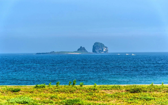 Sun & Moon Resort