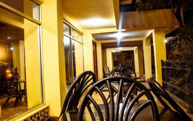 Zakinn Eland Hotel