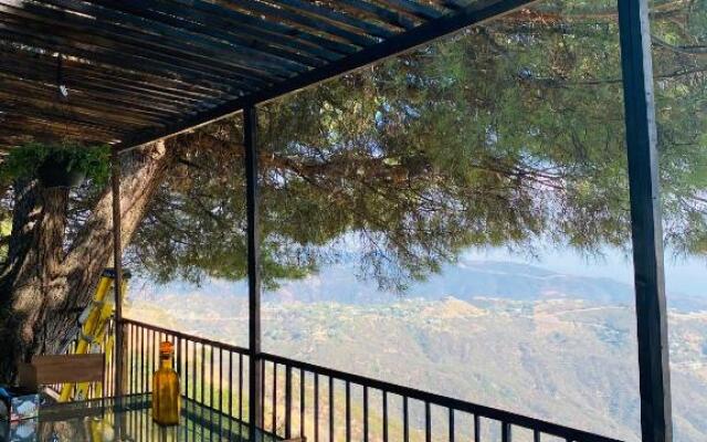 GreenPine Orchid Ocean View Retreat