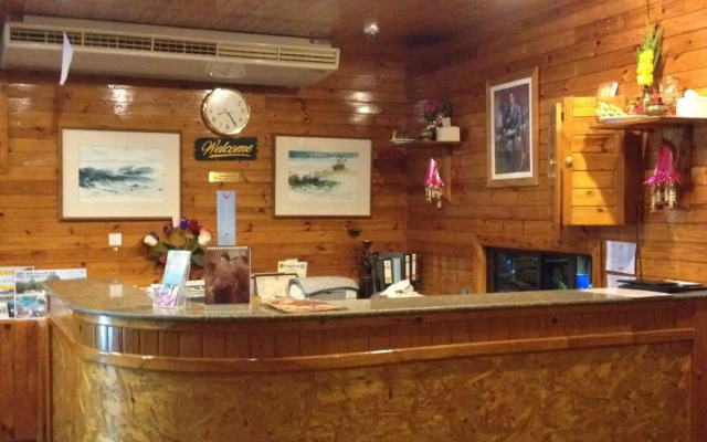 Clean Wave Resort