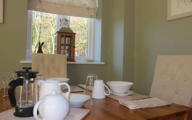 The Swallows glamping
