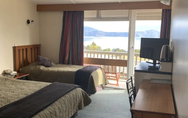 Te Anau Manapouri Lake Hotel