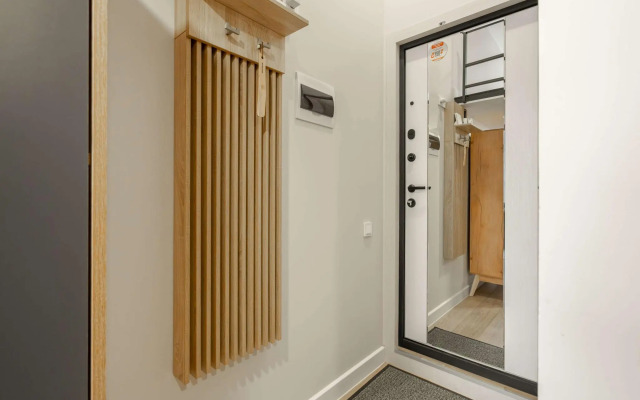 Метры в центре на улице Лахтинская 9