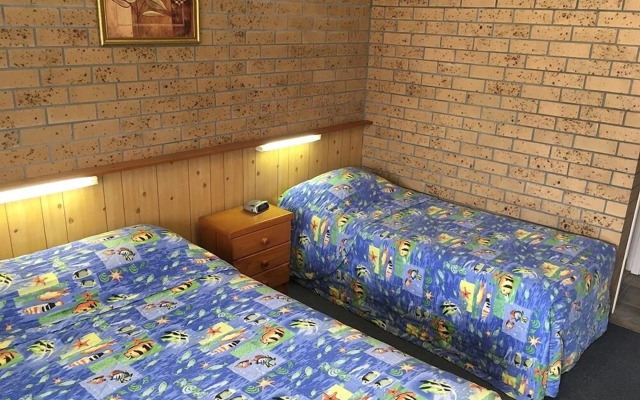 The Phoenix Artesian Spa Resort and Accommodation