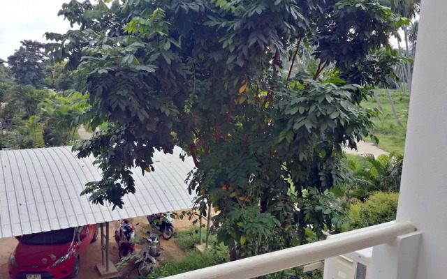 Chom Samui Place