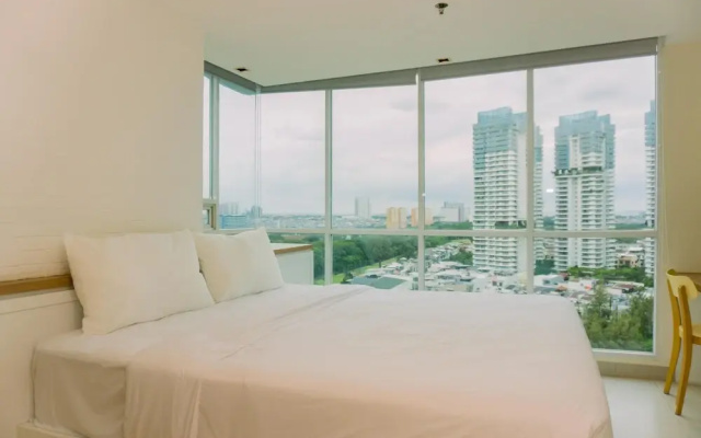 Great Deal 2Br Apartment Springhill Terrace Residence