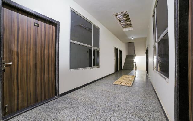 OYO 12847 Hotel Kanha Palace