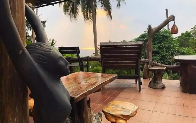 Sairee View Resort