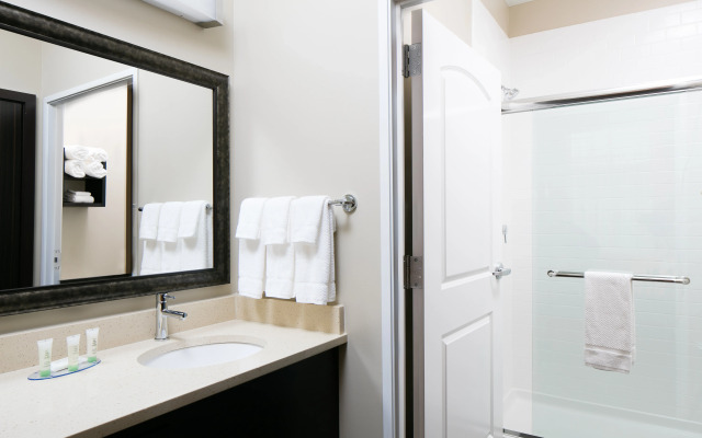 Staybridge Suites Des Moines Downtown by IHG