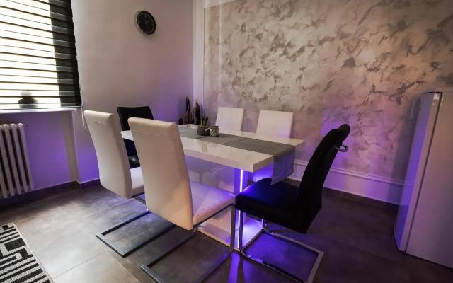 White Spacious Apartment