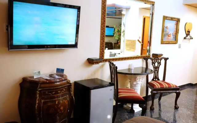 Paris Suites Hotel