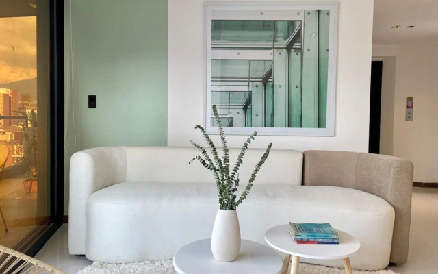 w Stunning 3BR With Terrace in Laureles