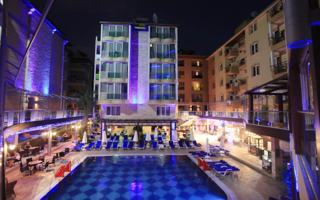 Taç Premier Hotel & Spa