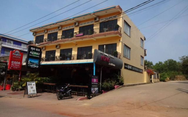 KONG Bar & Guesthouse