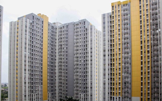 Nice And Comfy Studio At Springlake Summarecon Bekasi Apartment