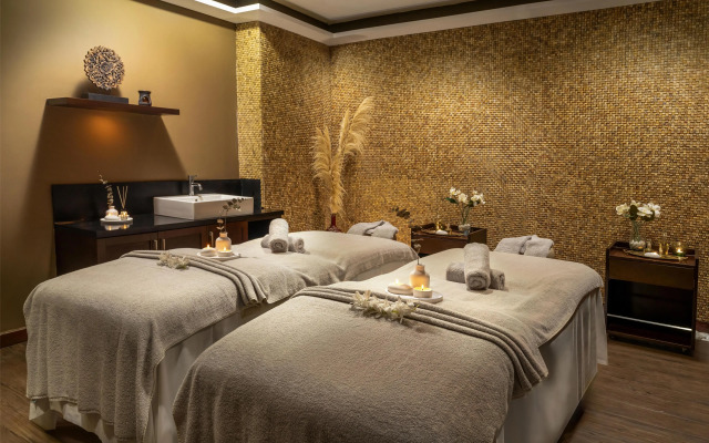 Radisson Blu Resort & Spa, Cesme