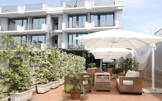 Hotel Barbarella