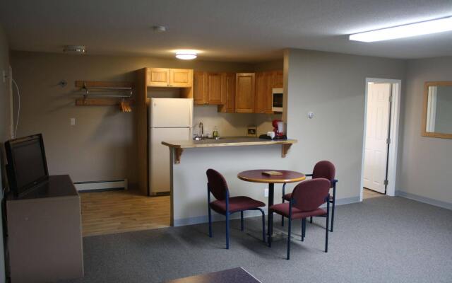 Lamplighter Inn