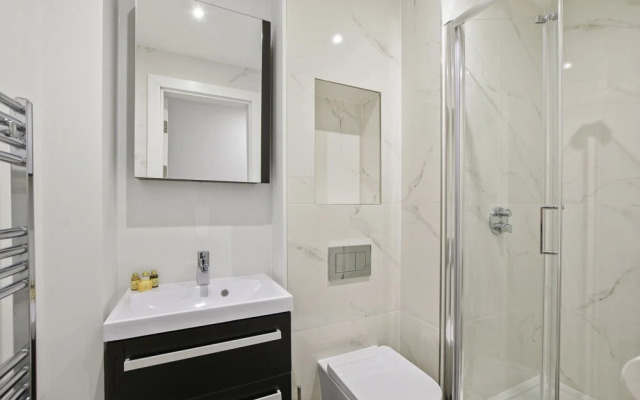 VICTORIA HOUSE by Aeria Apartments